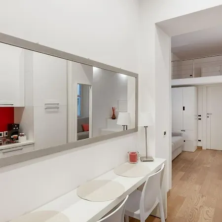 Centro I Imbriani 12/b 的里雅斯特